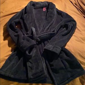 PLUSH BLACK ROBE
